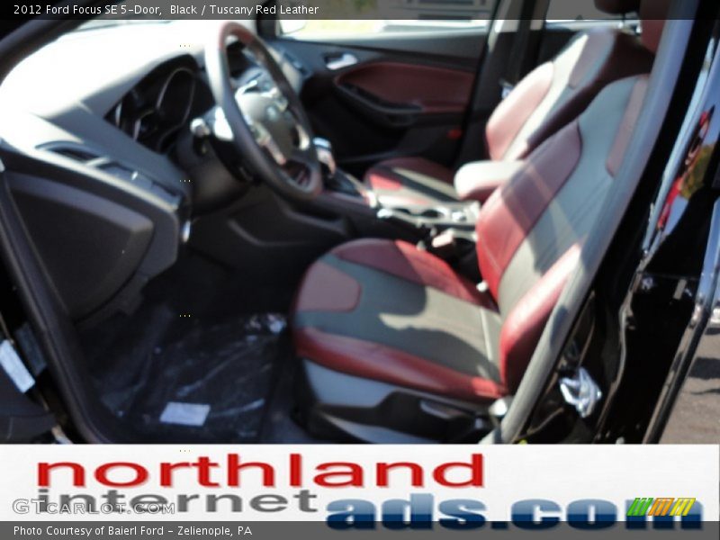 Black / Tuscany Red Leather 2012 Ford Focus SE 5-Door