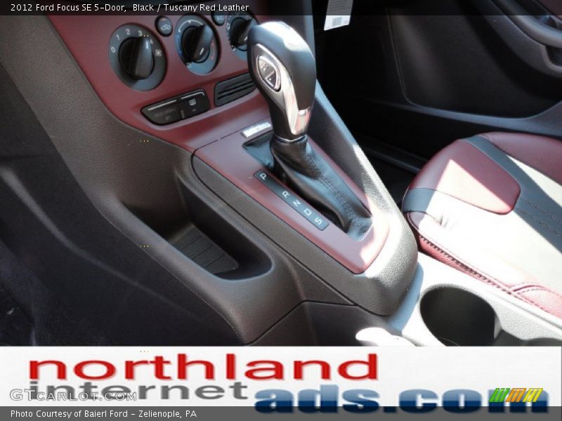 Black / Tuscany Red Leather 2012 Ford Focus SE 5-Door