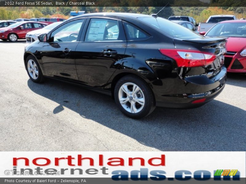 Black / Charcoal Black 2012 Ford Focus SE Sedan