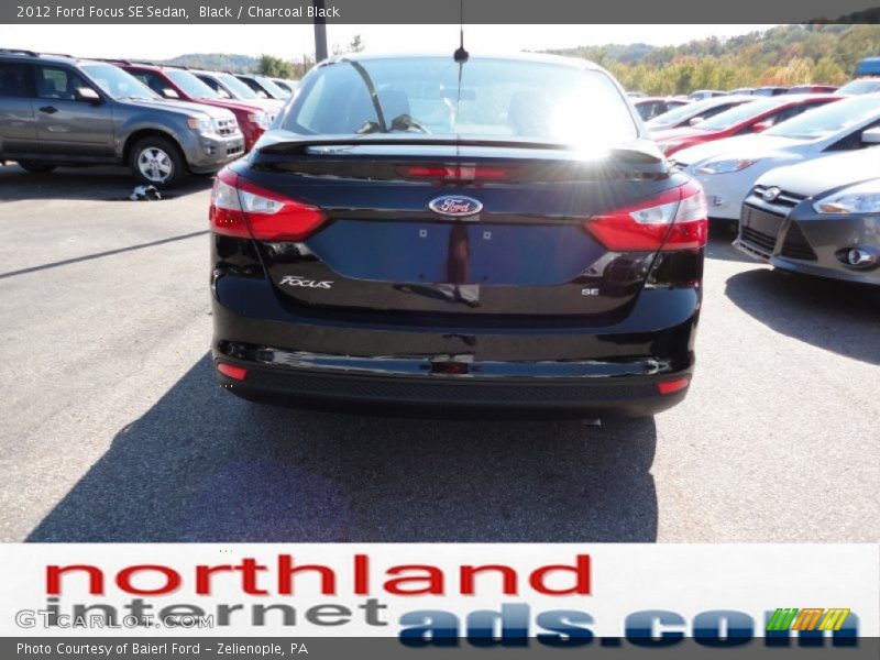 Black / Charcoal Black 2012 Ford Focus SE Sedan
