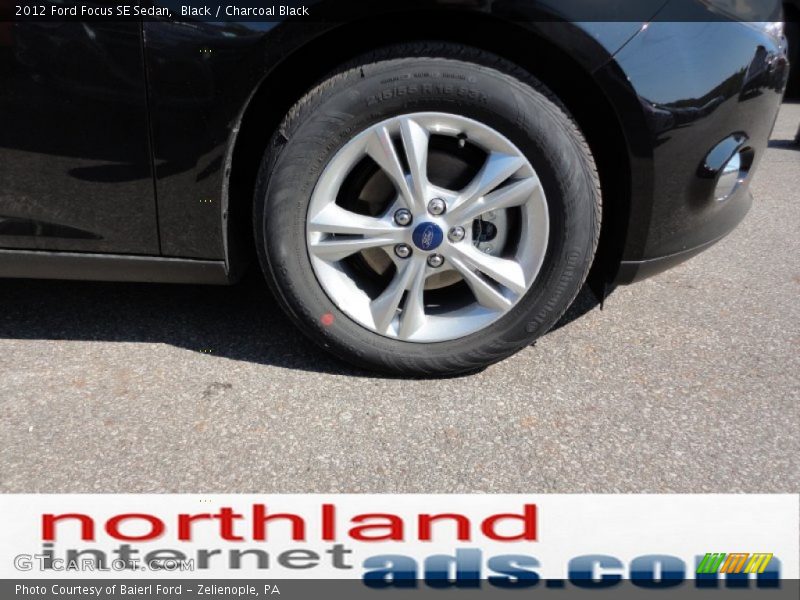 Black / Charcoal Black 2012 Ford Focus SE Sedan
