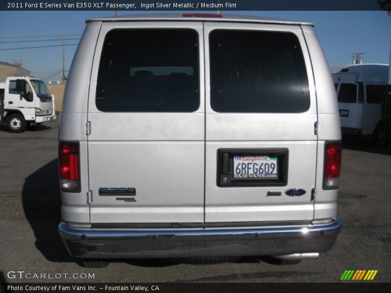 Ingot Silver Metallic / Medium Flint 2011 Ford E Series Van E350 XLT Passenger
