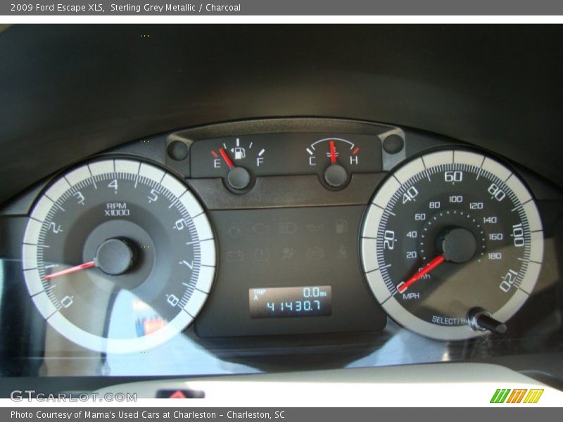 Sterling Grey Metallic / Charcoal 2009 Ford Escape XLS