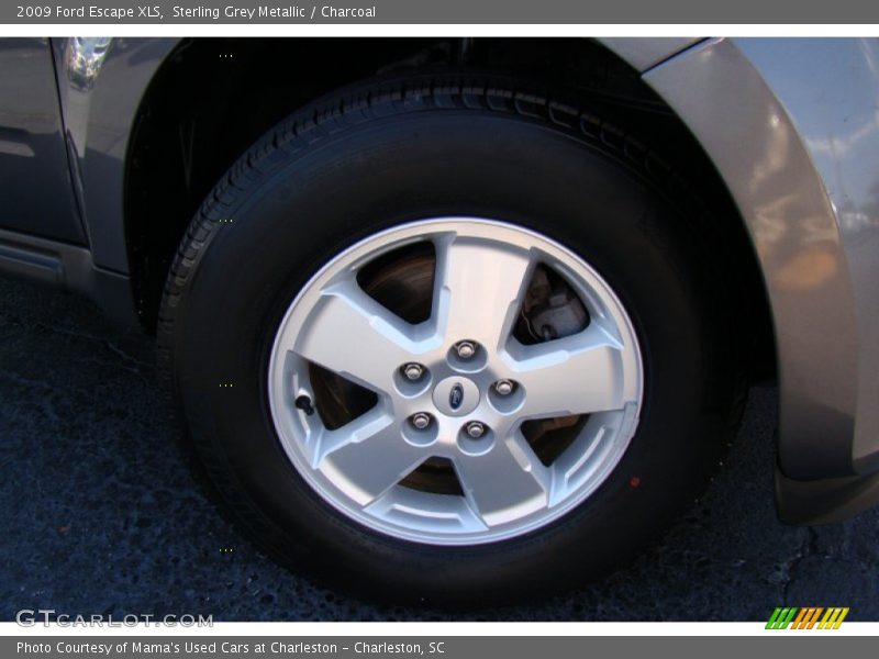 Sterling Grey Metallic / Charcoal 2009 Ford Escape XLS