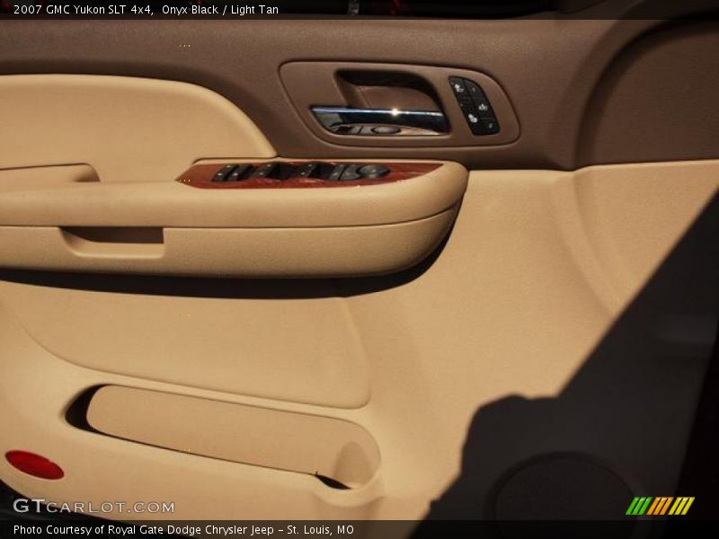 Onyx Black / Light Tan 2007 GMC Yukon SLT 4x4