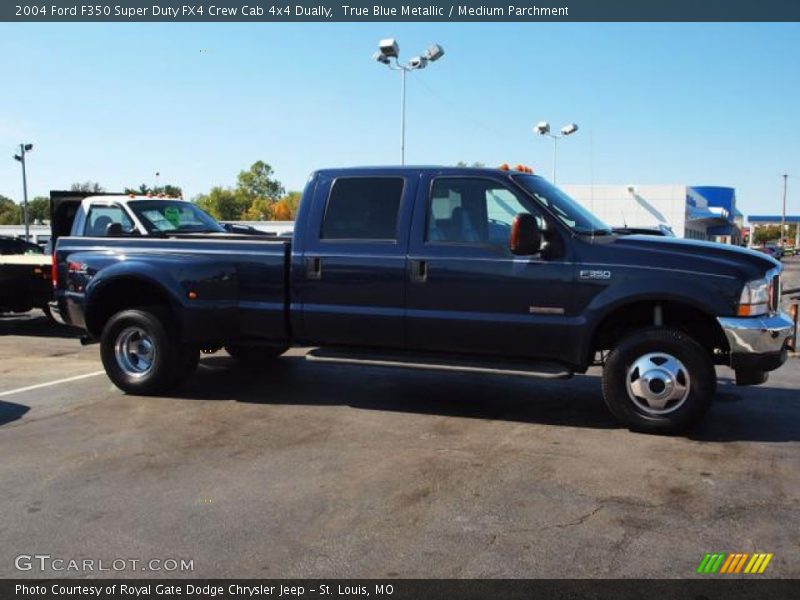 True Blue Metallic / Medium Parchment 2004 Ford F350 Super Duty FX4 Crew Cab 4x4 Dually