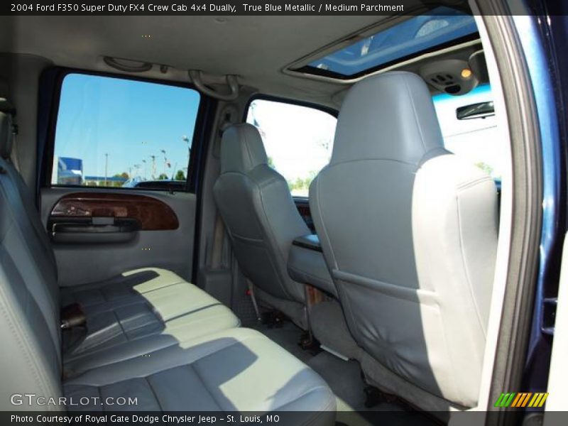 True Blue Metallic / Medium Parchment 2004 Ford F350 Super Duty FX4 Crew Cab 4x4 Dually