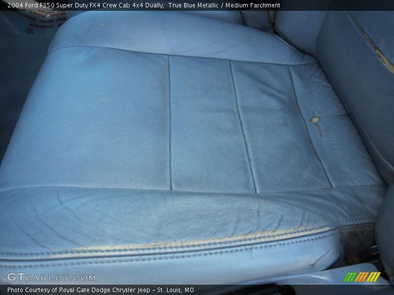 True Blue Metallic / Medium Parchment 2004 Ford F350 Super Duty FX4 Crew Cab 4x4 Dually
