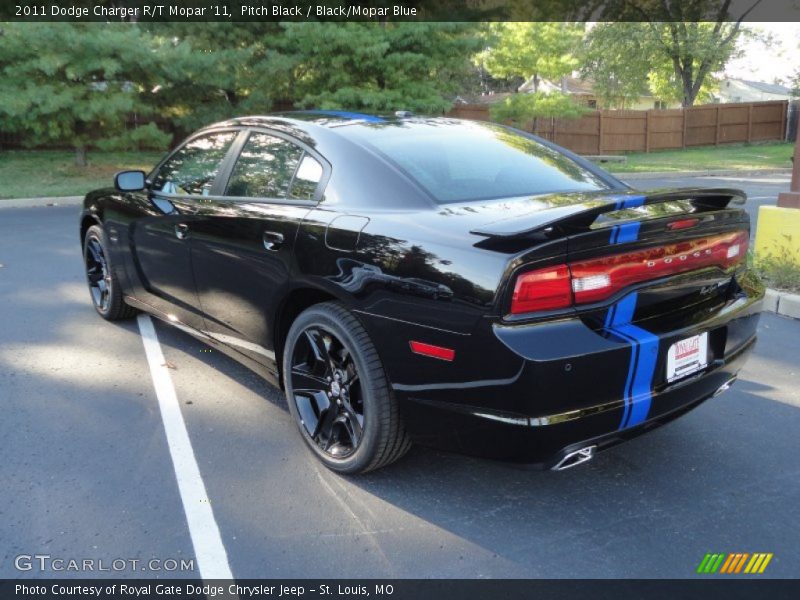  2011 Charger R/T Mopar '11 Pitch Black