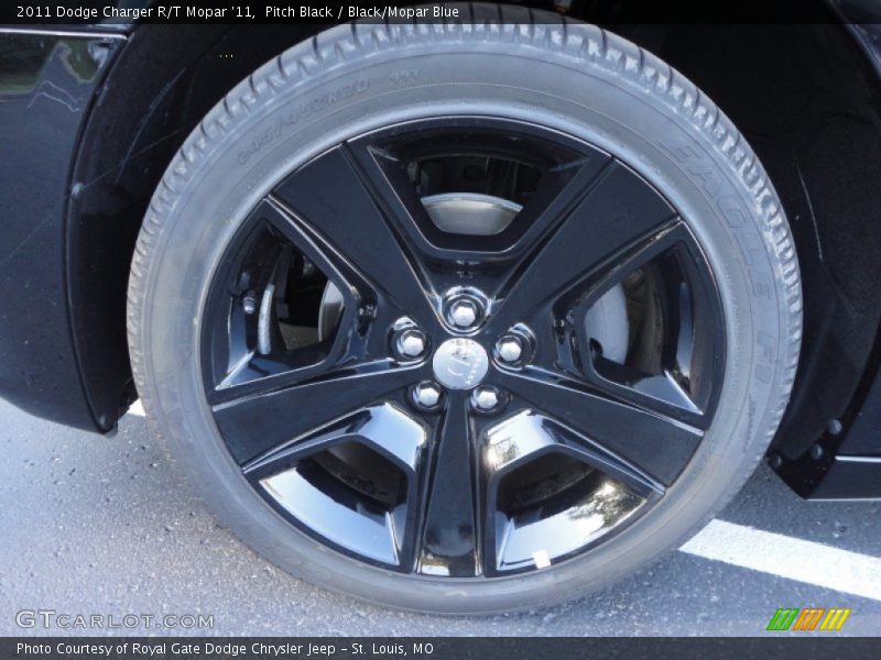  2011 Charger R/T Mopar '11 Wheel