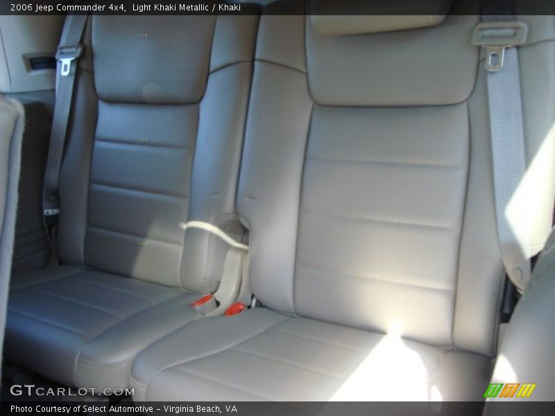 Light Khaki Metallic / Khaki 2006 Jeep Commander 4x4