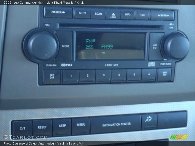 Light Khaki Metallic / Khaki 2006 Jeep Commander 4x4