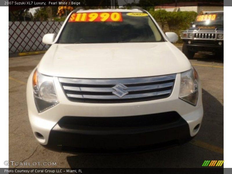 Pearl White / Beige 2007 Suzuki XL7 Luxury