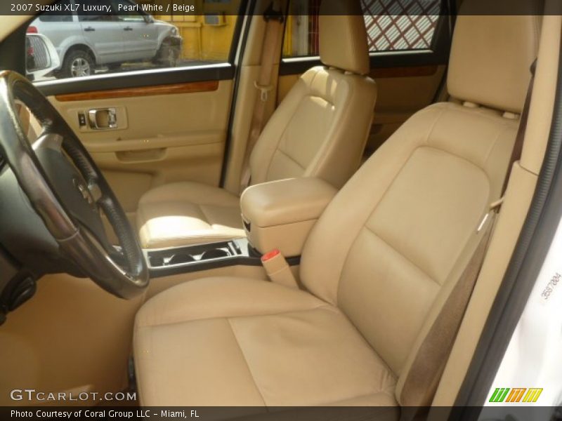 Pearl White / Beige 2007 Suzuki XL7 Luxury
