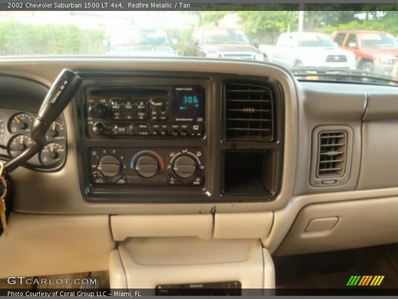 Redfire Metallic / Tan 2002 Chevrolet Suburban 1500 LT 4x4