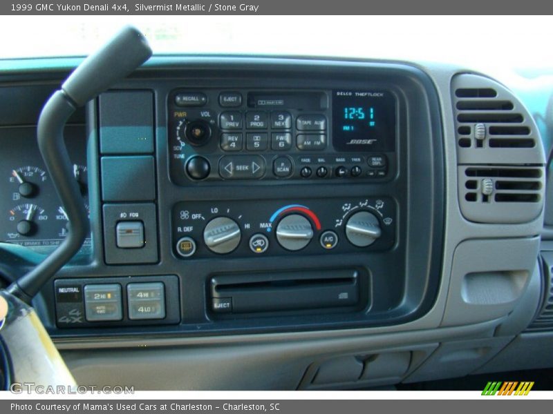 Silvermist Metallic / Stone Gray 1999 GMC Yukon Denali 4x4