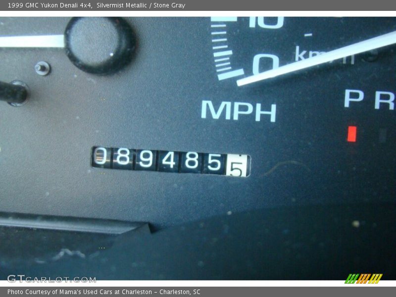 Silvermist Metallic / Stone Gray 1999 GMC Yukon Denali 4x4