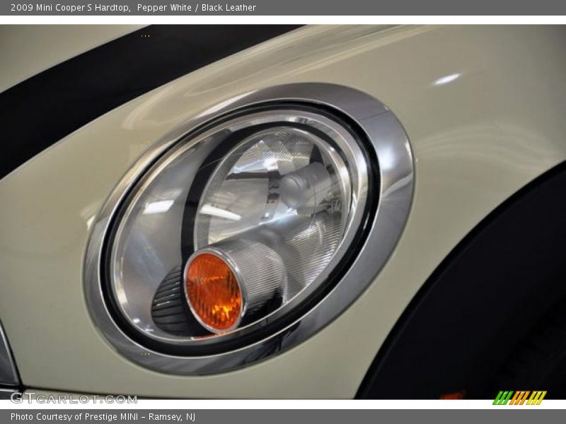 Pepper White / Black Leather 2009 Mini Cooper S Hardtop