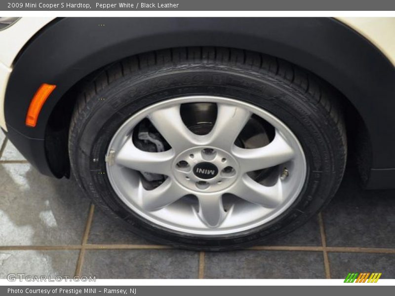 Pepper White / Black Leather 2009 Mini Cooper S Hardtop