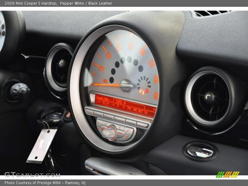 Pepper White / Black Leather 2009 Mini Cooper S Hardtop