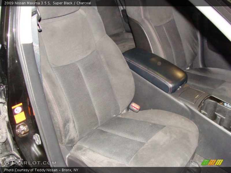 Super Black / Charcoal 2009 Nissan Maxima 3.5 S