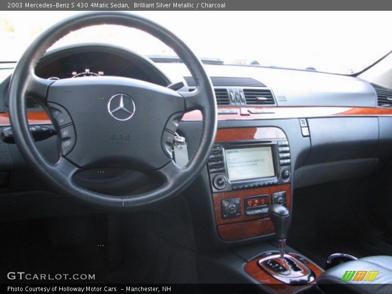 Dashboard of 2003 S 430 4Matic Sedan
