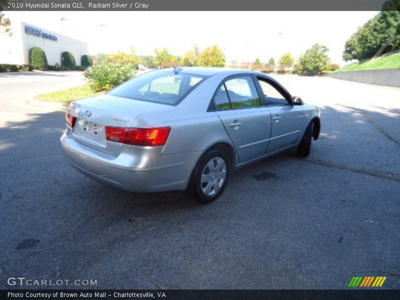 Radiant Silver / Gray 2010 Hyundai Sonata GLS