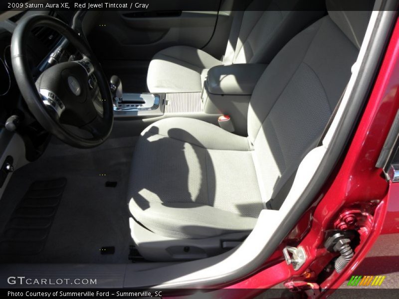 Red Jewel Tintcoat / Gray 2009 Saturn Aura XE