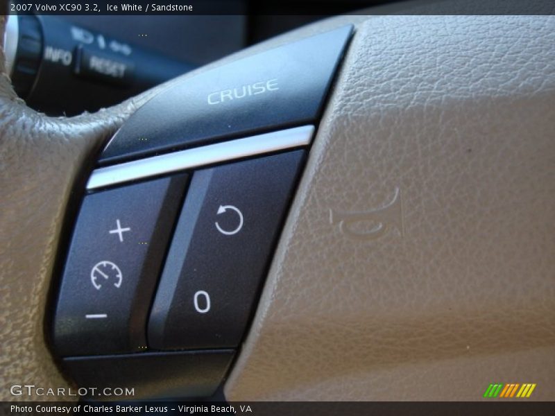 Ice White / Sandstone 2007 Volvo XC90 3.2