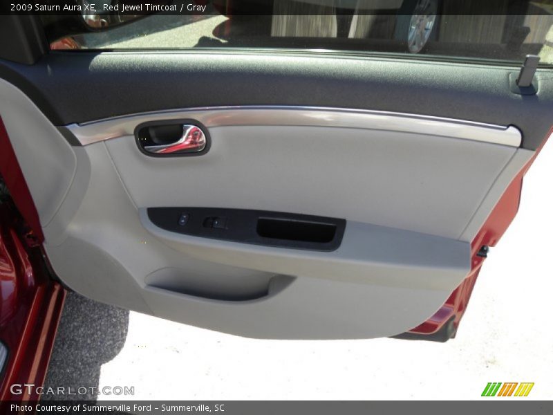 Red Jewel Tintcoat / Gray 2009 Saturn Aura XE