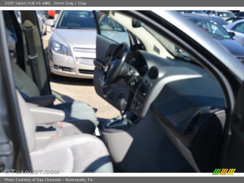 Storm Gray / Gray 2005 Saturn VUE V6 AWD