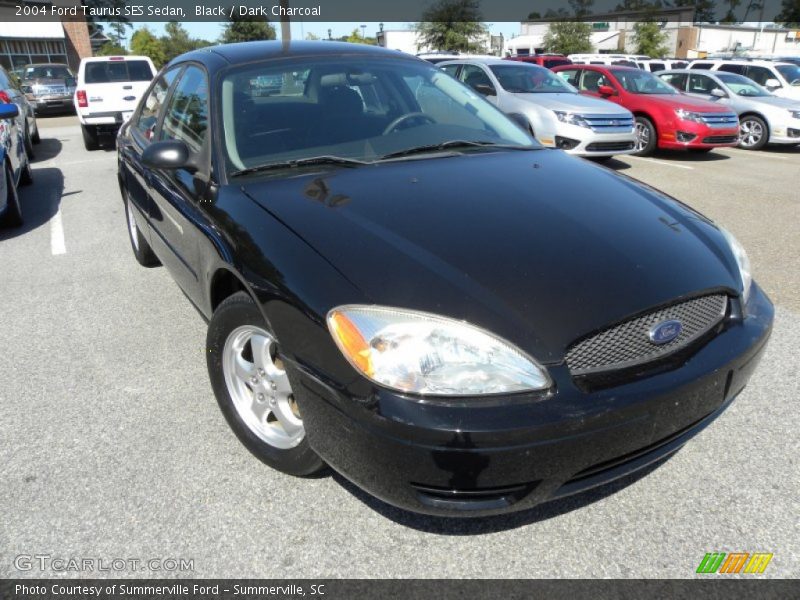 Black / Dark Charcoal 2004 Ford Taurus SES Sedan