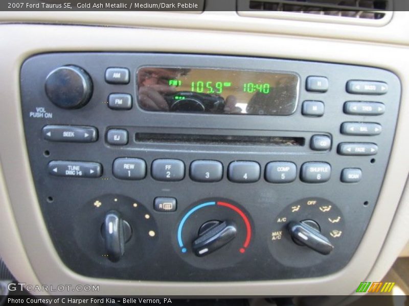 Gold Ash Metallic / Medium/Dark Pebble 2007 Ford Taurus SE