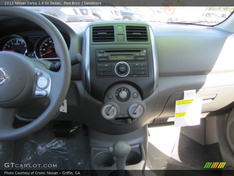 Red Brick / Sandstone 2012 Nissan Versa 1.6 SV Sedan