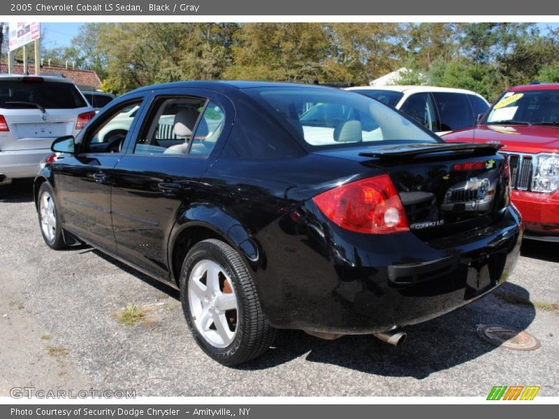 Black / Gray 2005 Chevrolet Cobalt LS Sedan