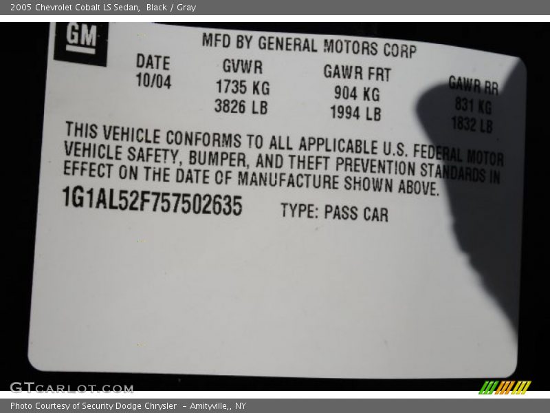 Black / Gray 2005 Chevrolet Cobalt LS Sedan
