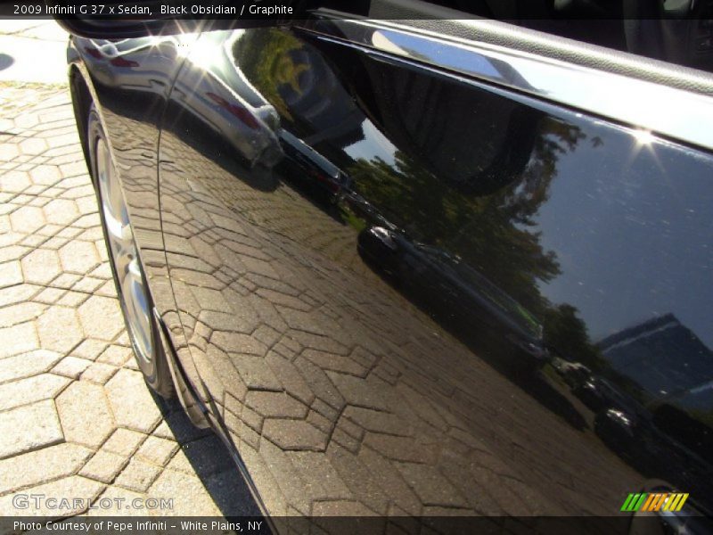 Black Obsidian / Graphite 2009 Infiniti G 37 x Sedan