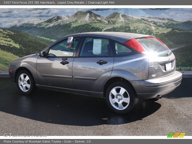 Liquid Grey Metallic / Charcoal/Light Flint 2007 Ford Focus ZX5 SES Hatchback