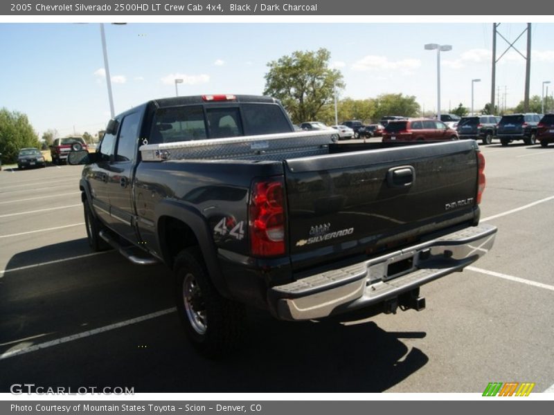 Black / Dark Charcoal 2005 Chevrolet Silverado 2500HD LT Crew Cab 4x4