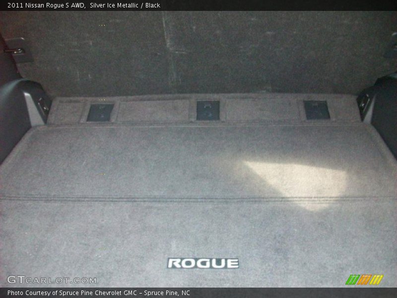 Silver Ice Metallic / Black 2011 Nissan Rogue S AWD