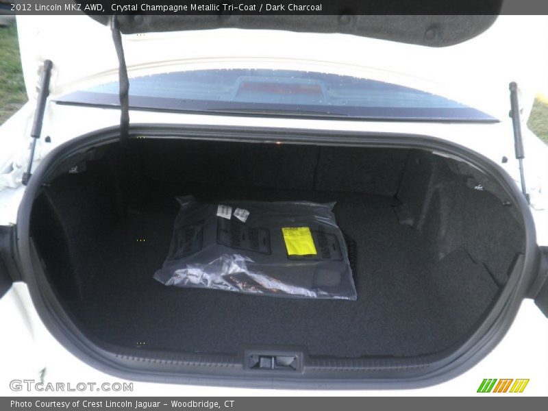  2012 MKZ AWD Trunk