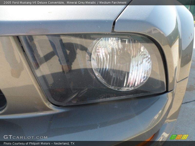 Mineral Grey Metallic / Medium Parchment 2005 Ford Mustang V6 Deluxe Convertible