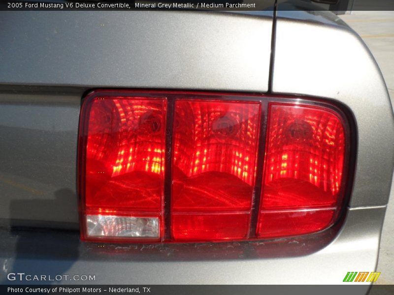 Mineral Grey Metallic / Medium Parchment 2005 Ford Mustang V6 Deluxe Convertible