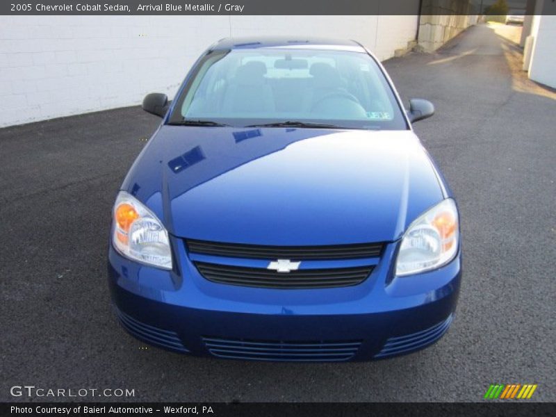 Arrival Blue Metallic / Gray 2005 Chevrolet Cobalt Sedan