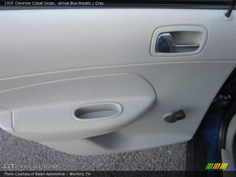 Arrival Blue Metallic / Gray 2005 Chevrolet Cobalt Sedan
