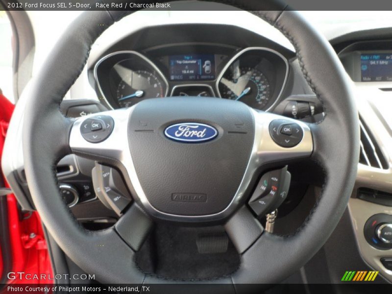  2012 Focus SEL 5-Door Steering Wheel
