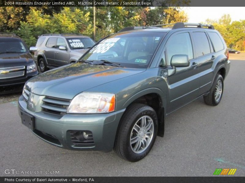 Front 3/4 View of 2004 Endeavor Limited AWD