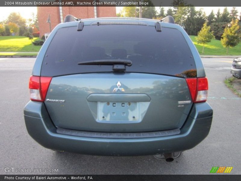 Machine Green Metallic / Sandblast Beige 2004 Mitsubishi Endeavor Limited AWD