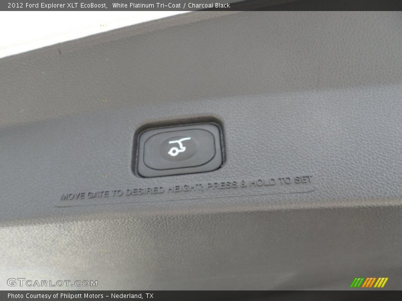 White Platinum Tri-Coat / Charcoal Black 2012 Ford Explorer XLT EcoBoost