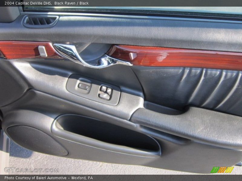 Black Raven / Black 2004 Cadillac DeVille DHS